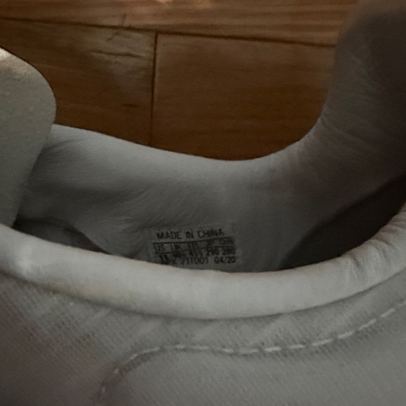 Y-3/Adidas Collab Men's Sneakers - Picture 3 of 4